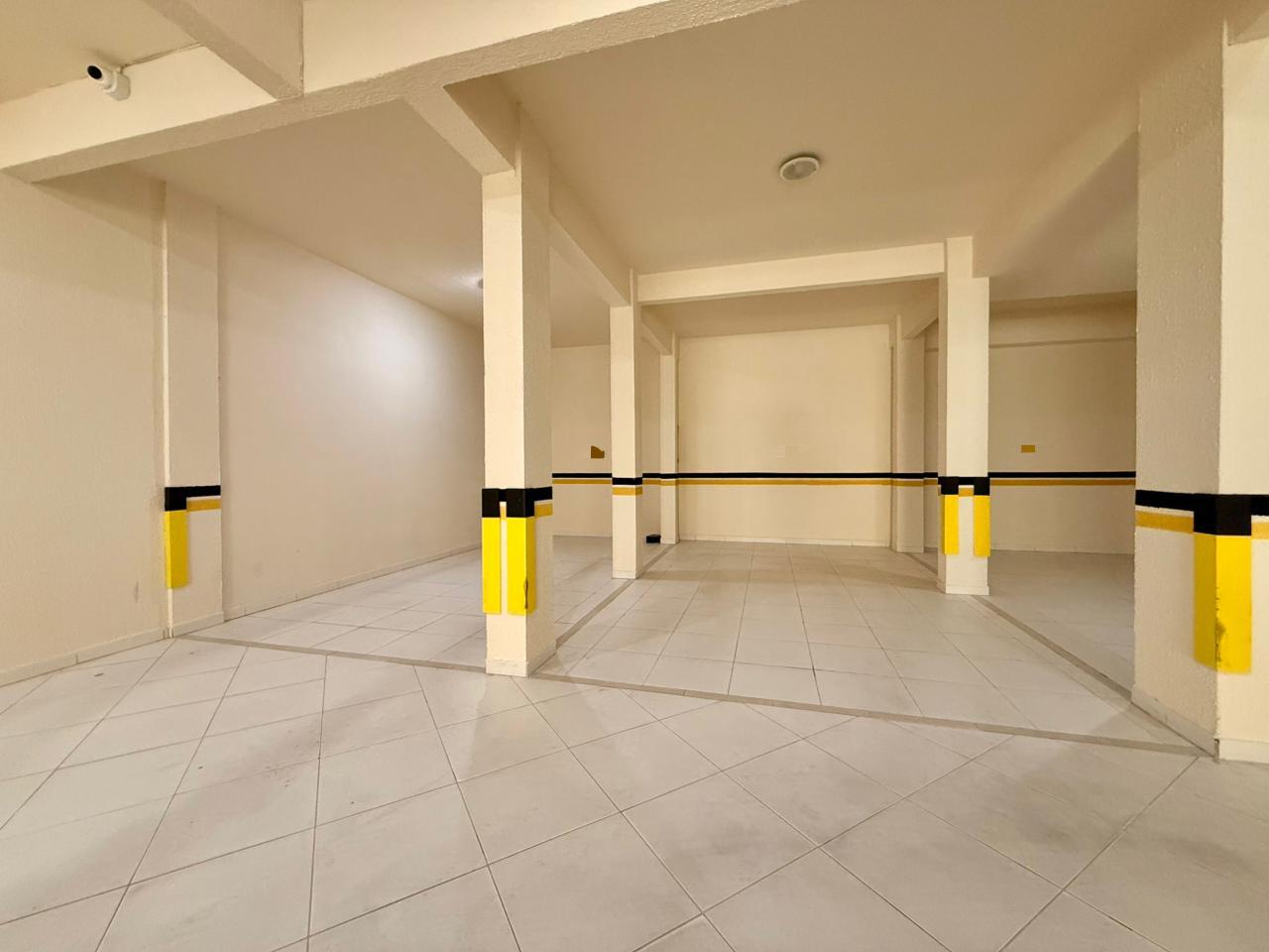 Apartamento a 50 Metros da Av Nereu Ramos!! 2 suítes Mobiliado